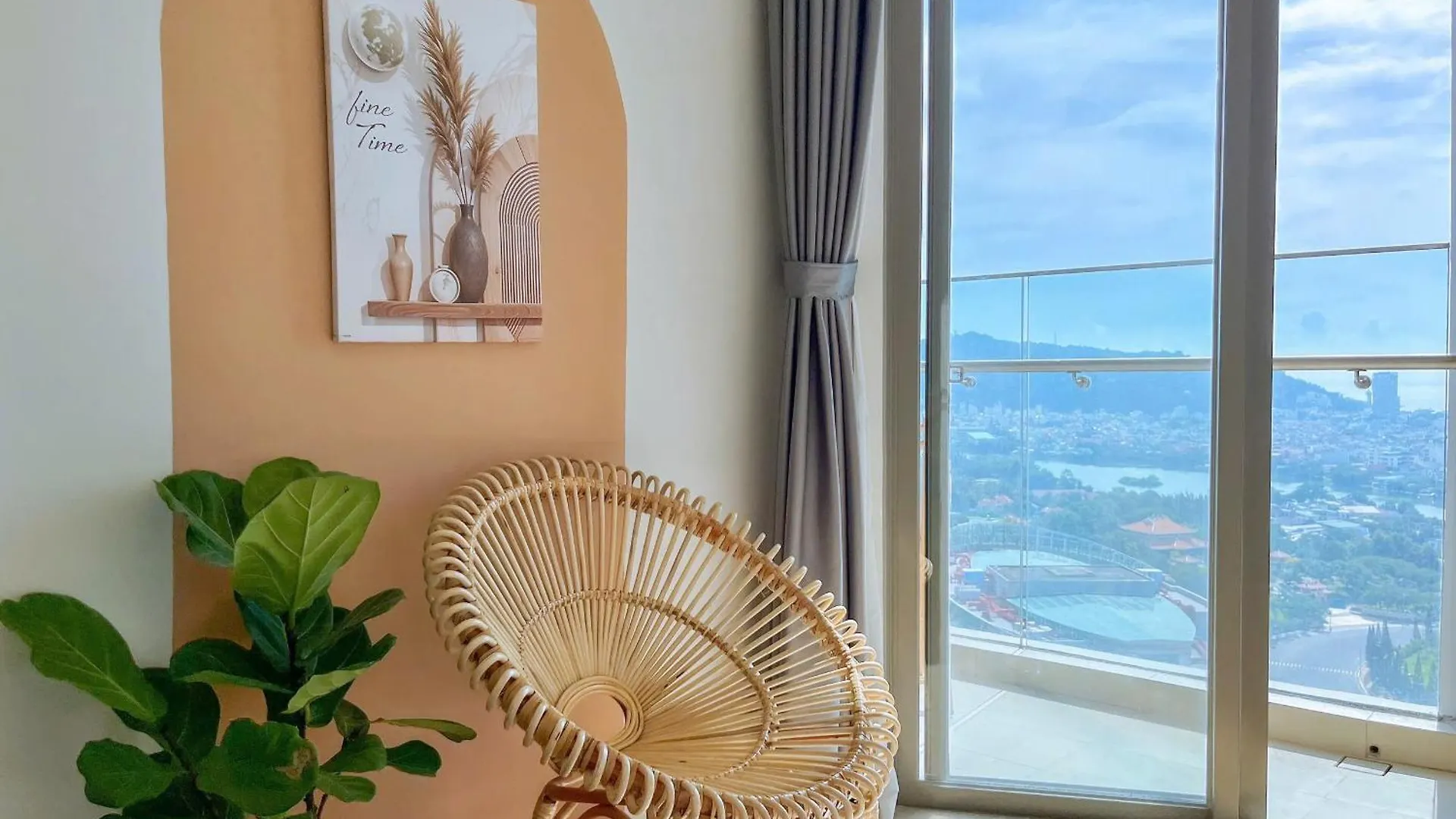 Vung Tau Can Ho 1-2-3Phong The Song Ho Boi Vo Cuc Trang Homestay