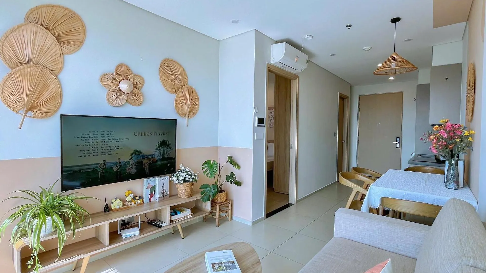 Vung Tau Can Ho 1-2-3Phong The Song Ho Boi Vo Cuc Trang Homestay 아파트 붕타우